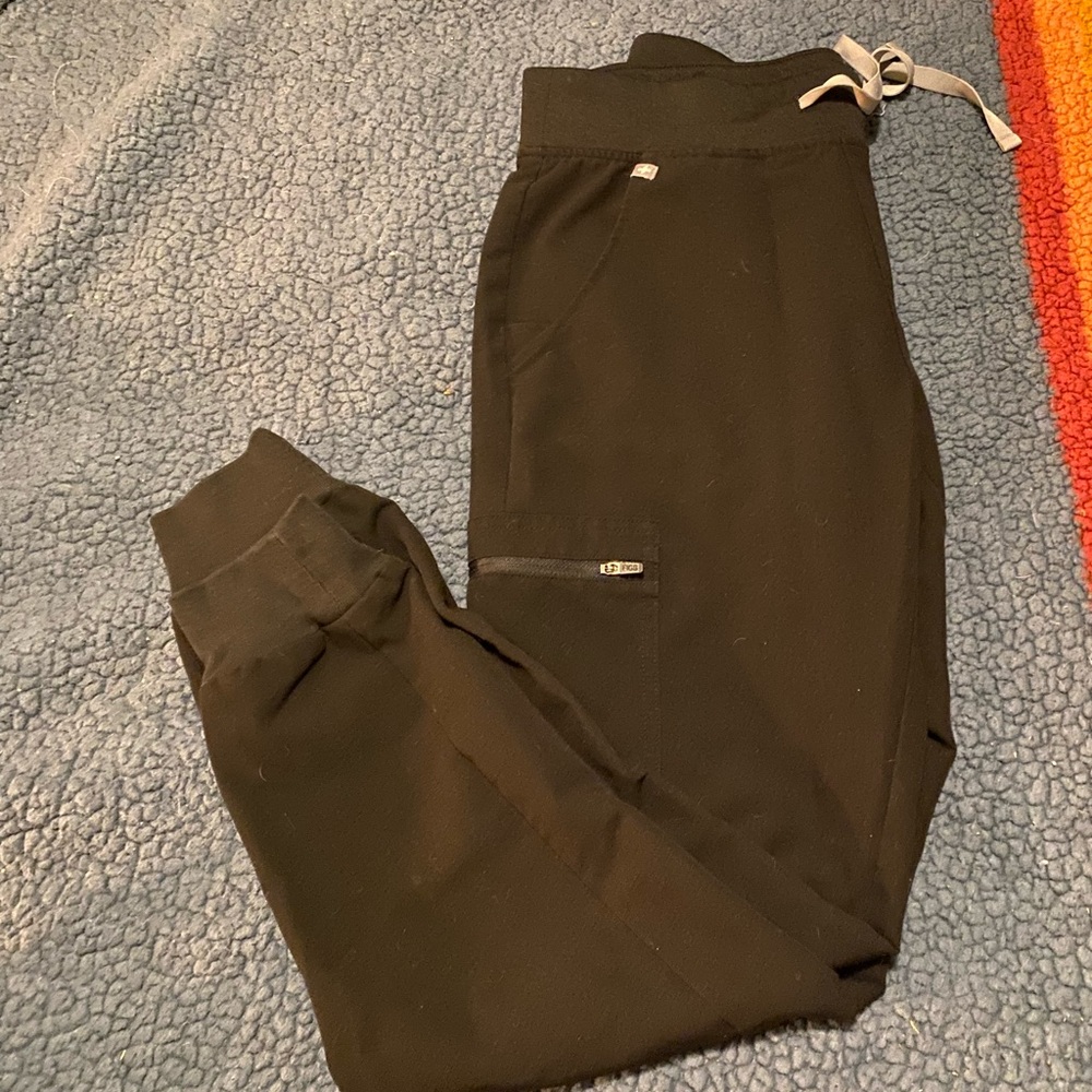 FIGS Black Jogger Scrub Pants